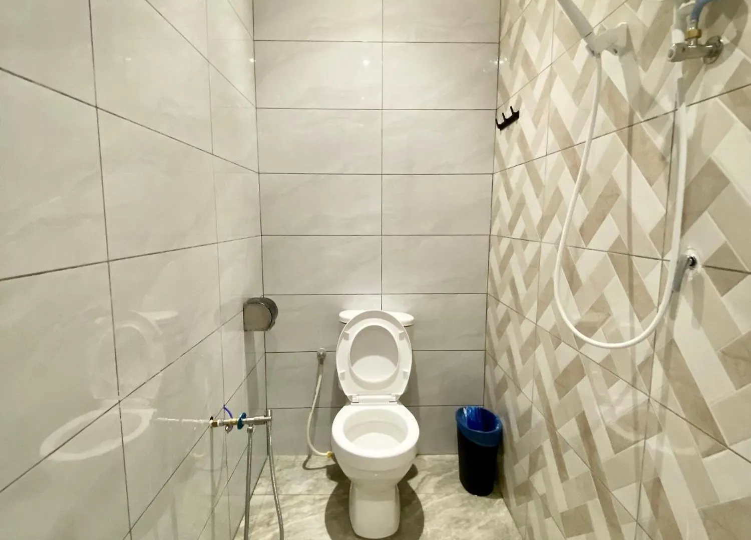 The 6N By Sky Hive Hotel George Town Guest house